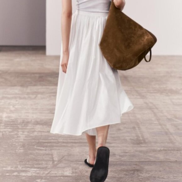 ZARA DELICATE DRAPED SKIRT SIZE M 0858/153/250 - Picture 4 of 8